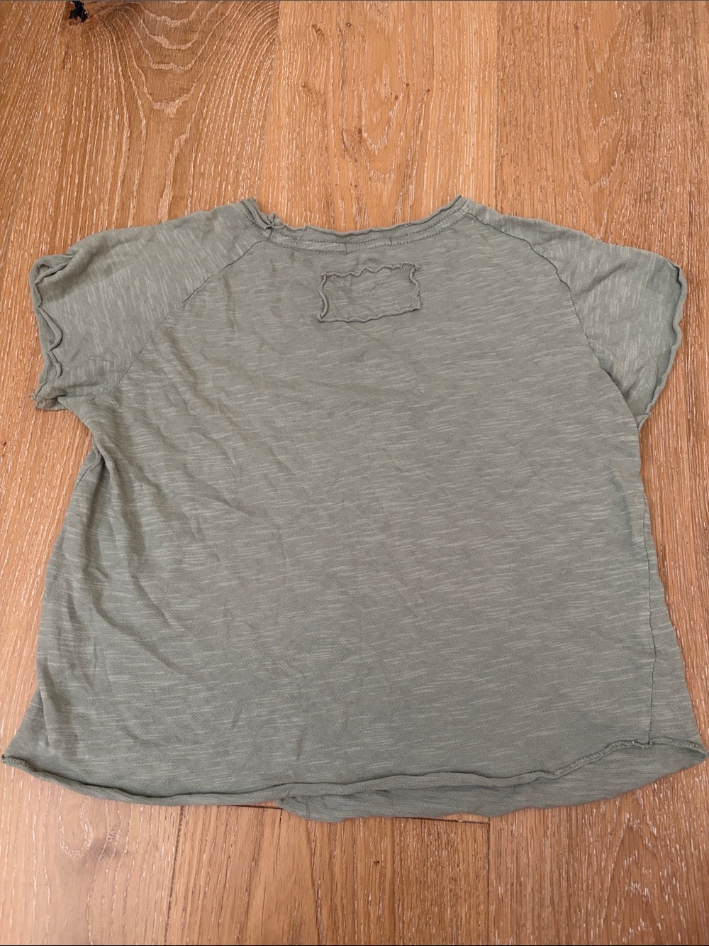 Techstyles Women’s Monterey graphic tee - Picture 5 of 6